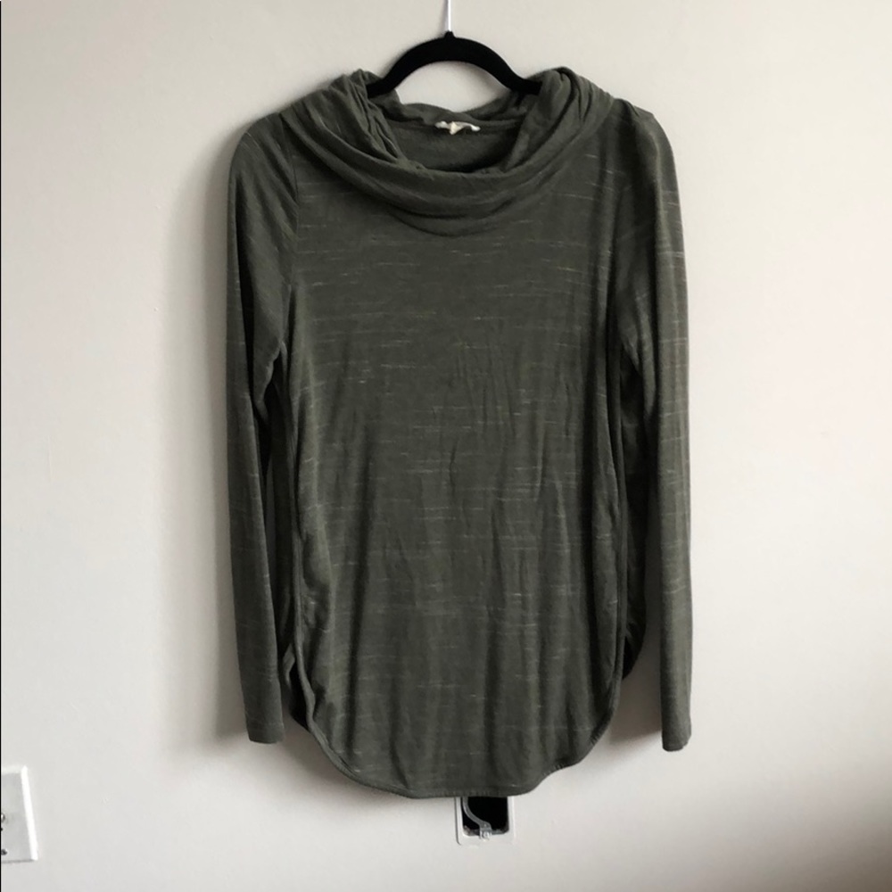 LOFT Outlet Olive Green Lounge Top.